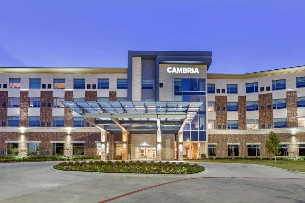 Cambria Hotel Richardson - Dallas Bagian luar foto