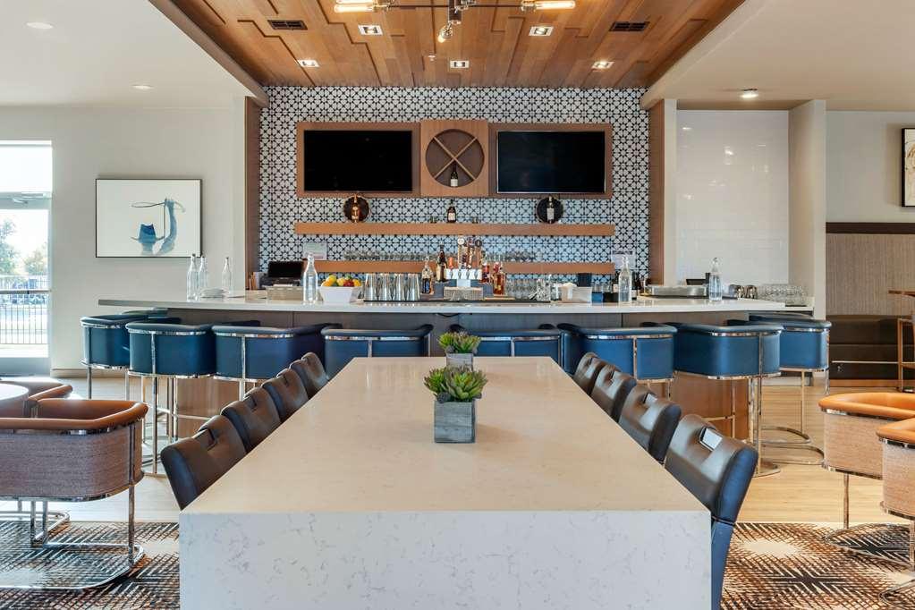 Cambria Hotel Richardson - Dallas Bagian luar foto