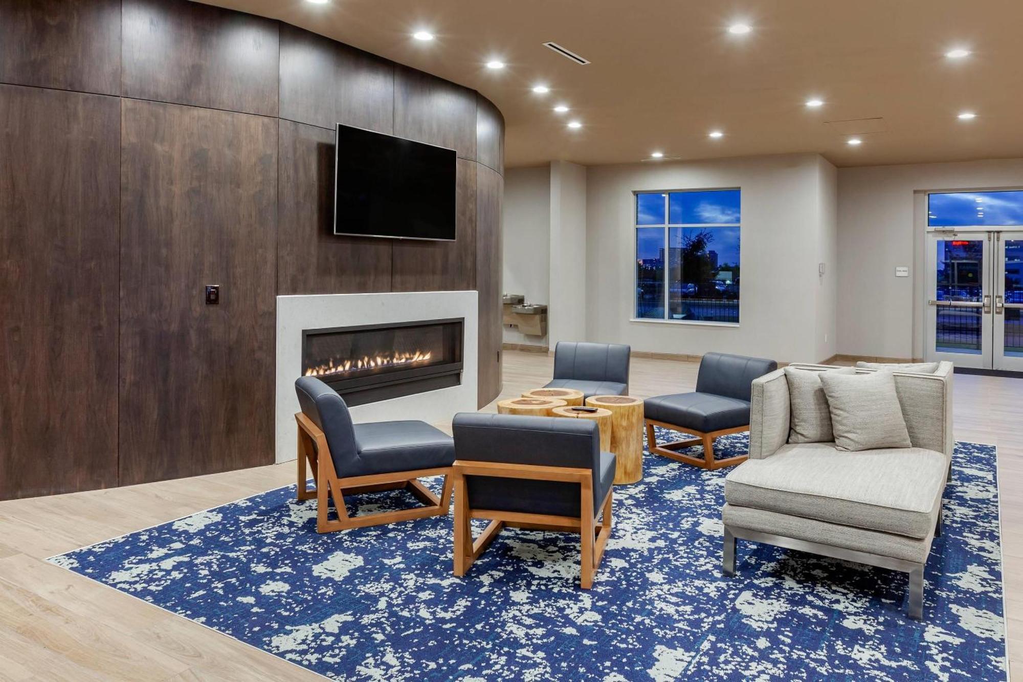 Cambria Hotel Richardson - Dallas Bagian luar foto