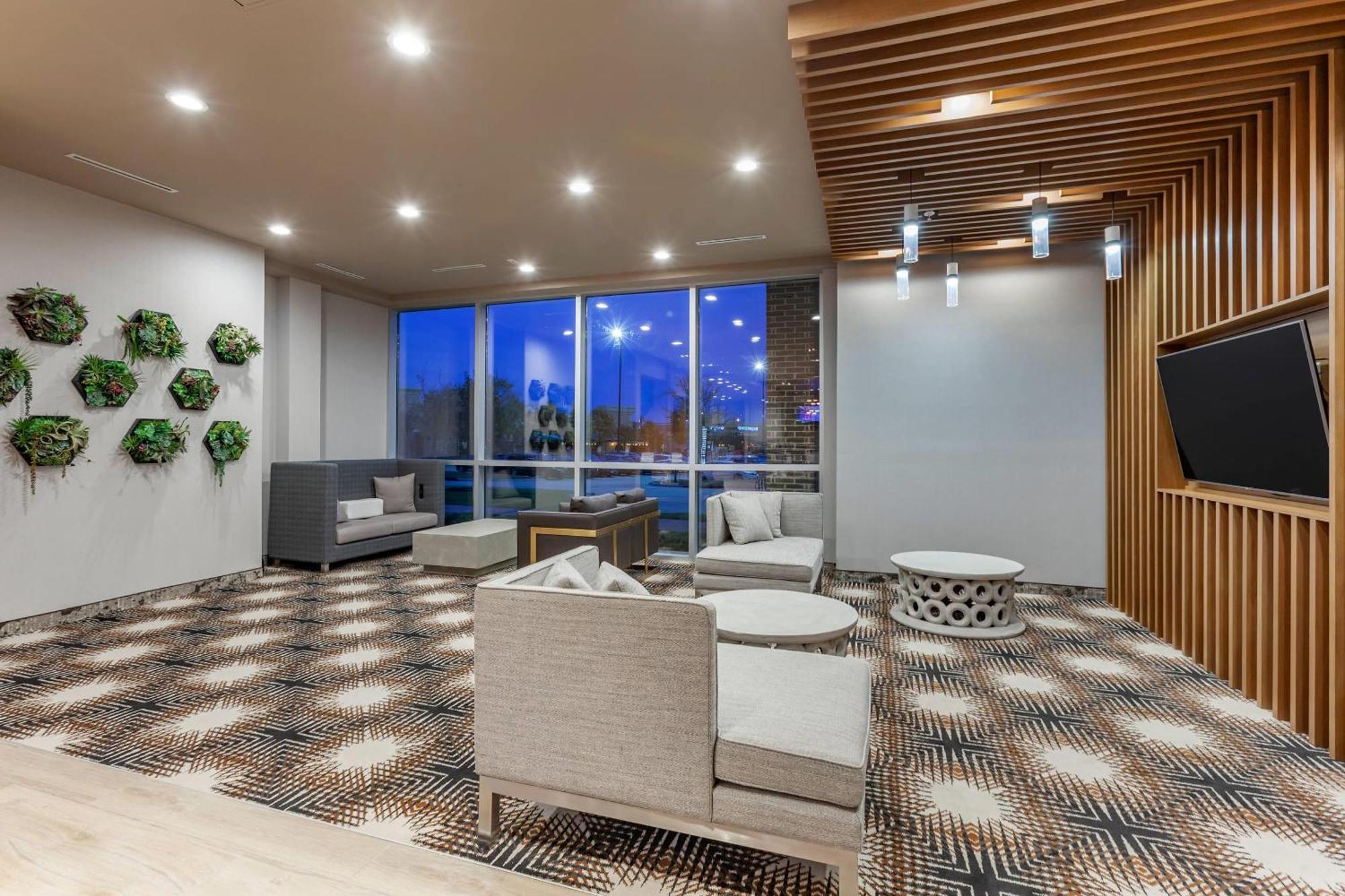 Cambria Hotel Richardson - Dallas Bagian luar foto